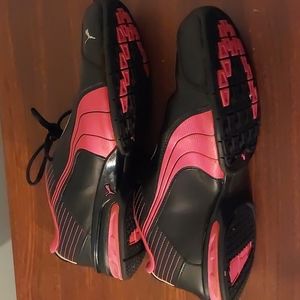 Puma Sneakers